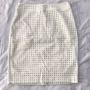 NWT Ann Taylor Mint Eyelet Pencil Skirt Sz 6P